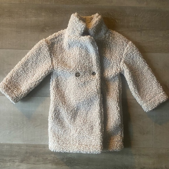 Size 5 girls sherpa coat - Picture 1 of 4
